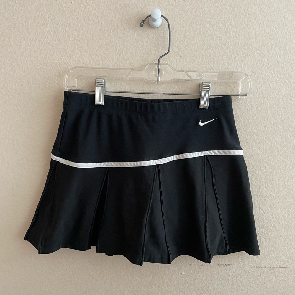 Nike Black and White Athletic Skater Mini Skirt